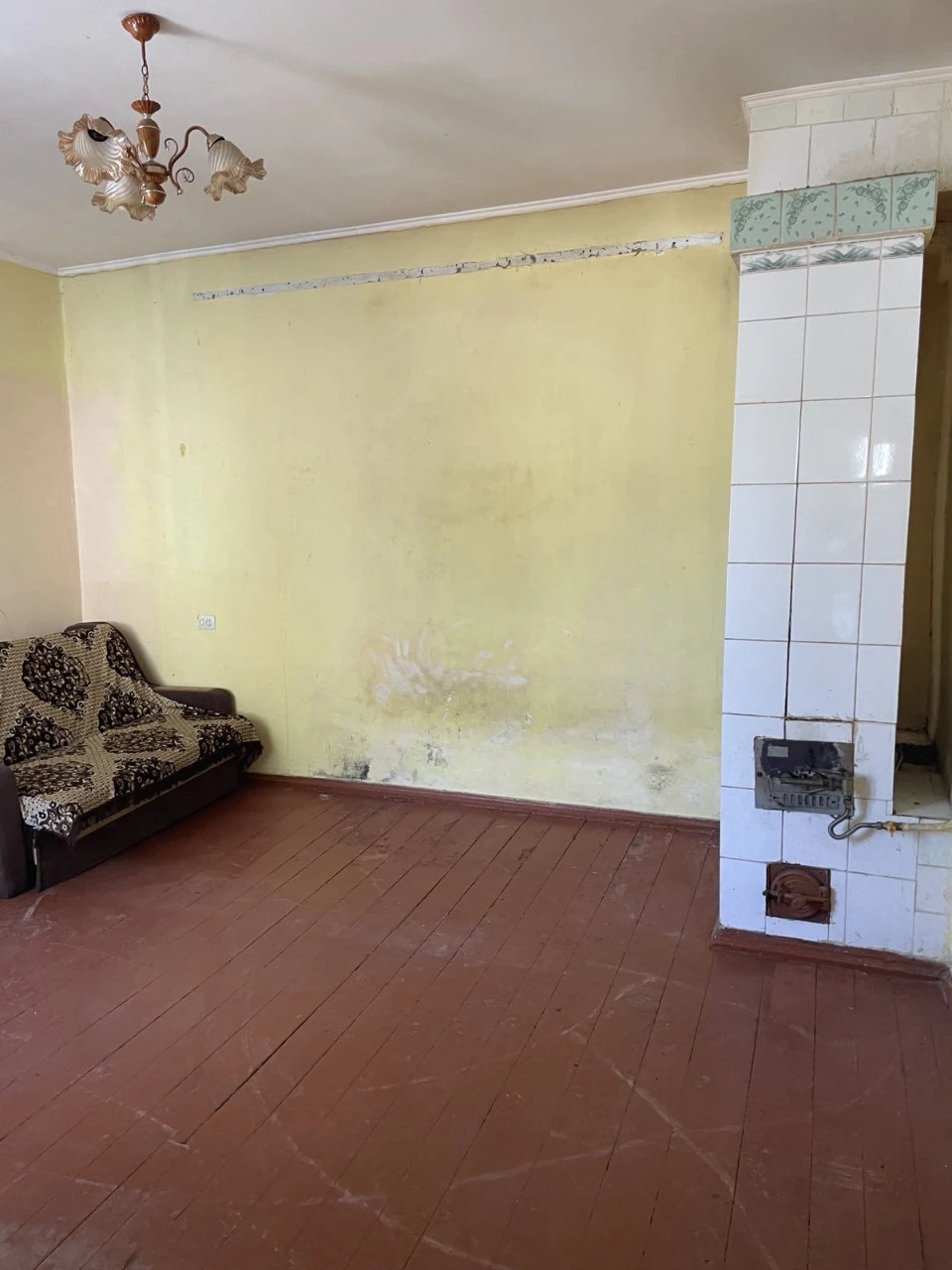 ТЕРМІНОВО. Продам 1 кімн квартиру район школи 6.