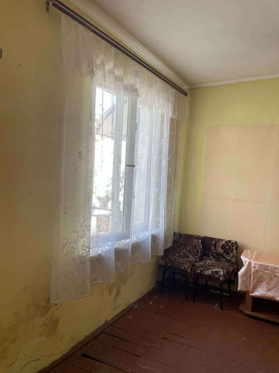 ТЕРМІНОВО. Продам 1 кімн квартиру район школи 6.