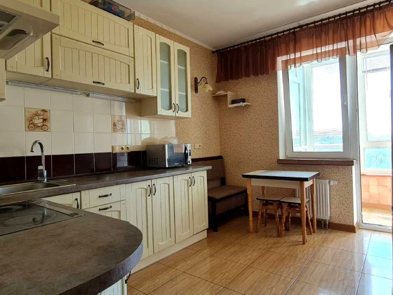 Квартира. Київ, Михайла Донця вул.