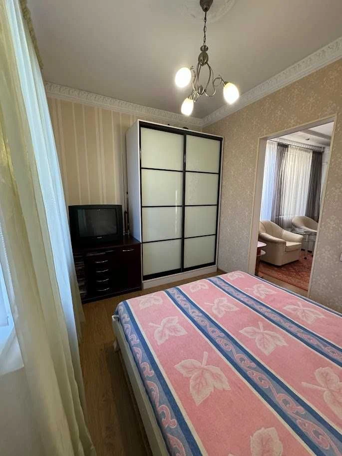 Продаж 2к. квартири Нарбутівська-Криваліївська