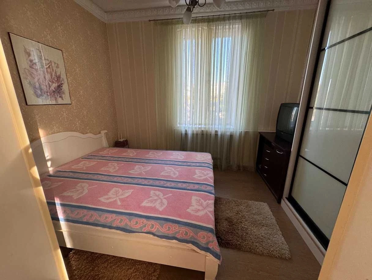 Продаж 2к. квартири Нарбутівська-Криваліївська