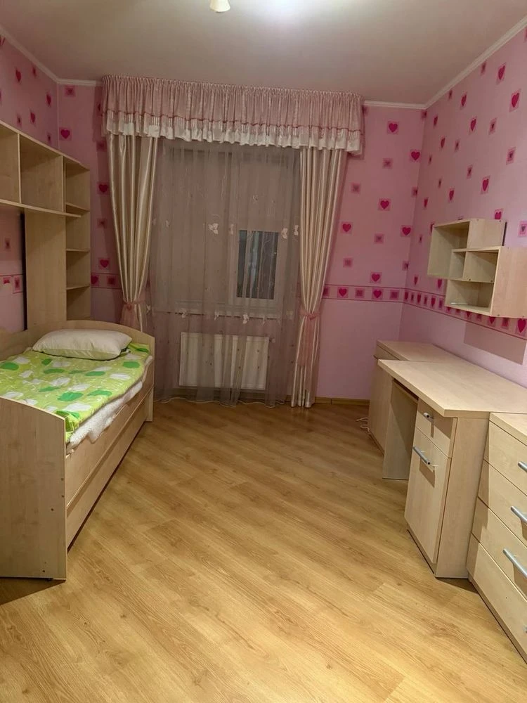 Продаж квартири гарному районі міста