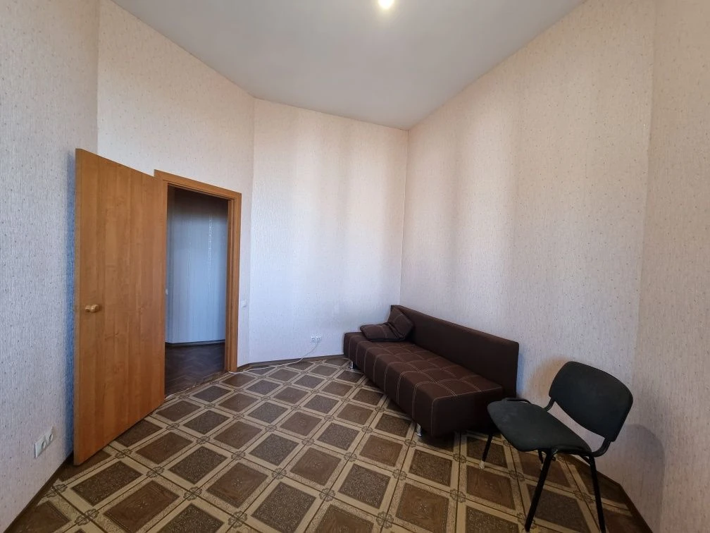 Продаж 2к квартири 70квм Харченко 47А Бортничі