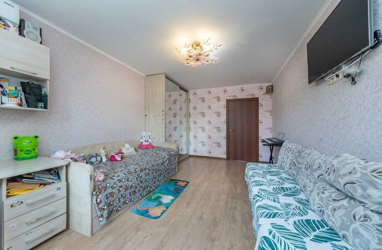 Продаж 3к квартири 95.7 м² + комора | ЖК The Lakes |Ясинуват