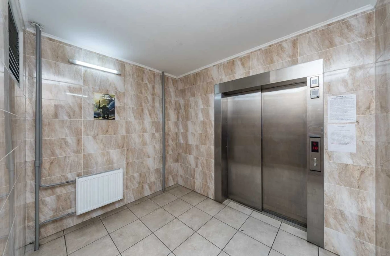 Продаж 3к квартири 95.7 м² + комора | ЖК The Lakes |Ясинуват