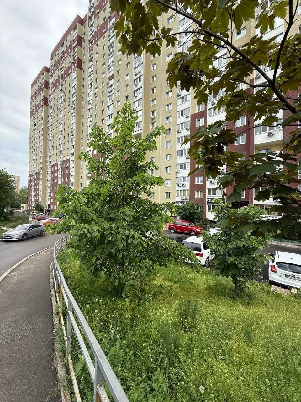 Продаж 3к квартири 95.7 м² + комора | ЖК The Lakes |Ясинуват