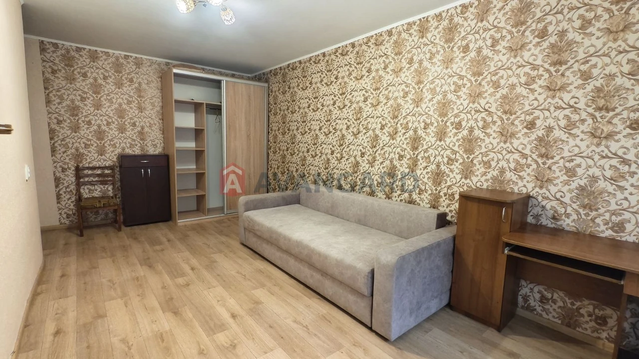 2-кімнатна квартира вул. Гер. 93 бригади
