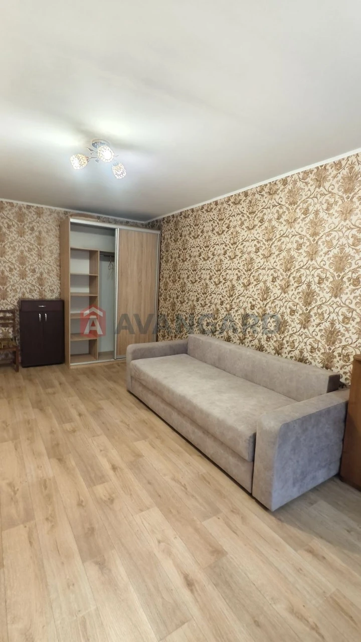 2-кімнатна квартира вул. Гер. 93 бригади