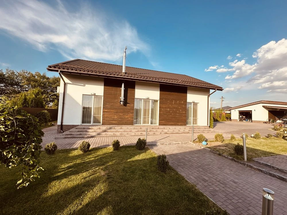 Продажа нового 2-эт. Дома  район Лесопарковая.