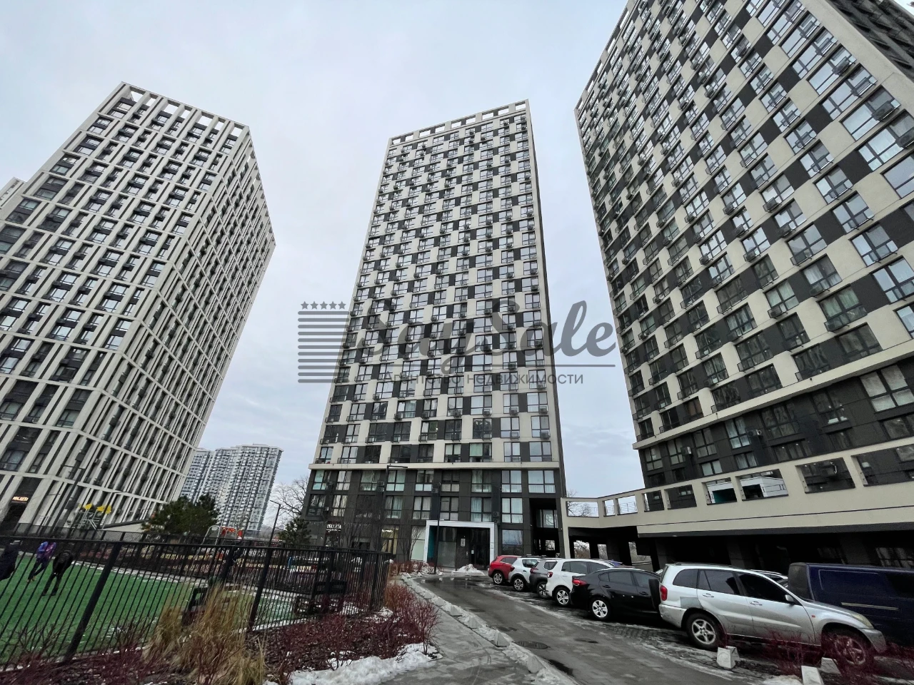 Продам 4К дизайнерську та видову квартиру 113 м2 в ЖК Славут