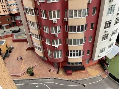 Здам ! роздільна 2-х кім, вул. Ернста, 16А