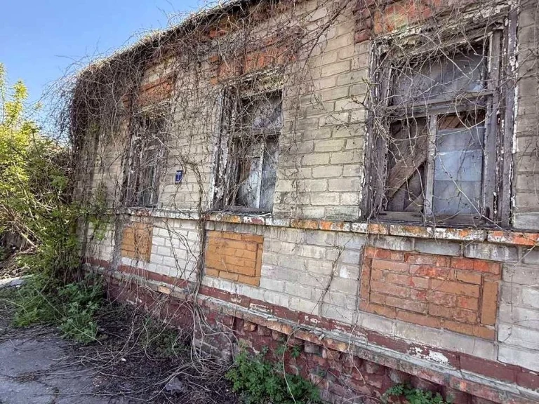 Будинок. Харків, Вишнева вул.