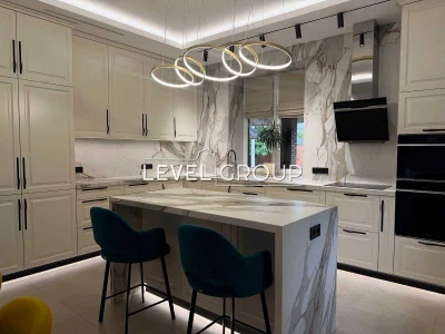 Продаж Ексклюзивного будинку 500кв.м з авторським ремонтом,
