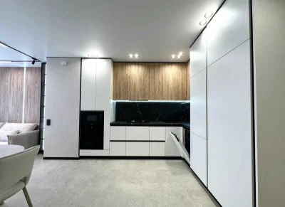 Продаж 1-кім квартира укомплектована Центр. ЖК Light Home