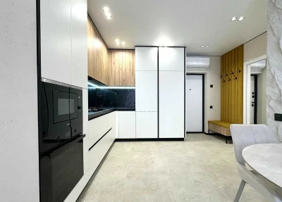 Продаж 1-кім квартира укомплектована Центр. ЖК Light Home