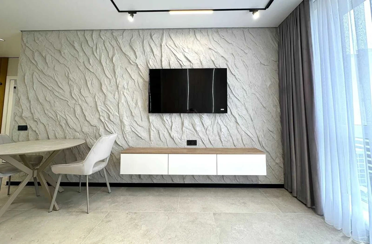 Продаж 1-кім квартира укомплектована Центр. ЖК Light Home