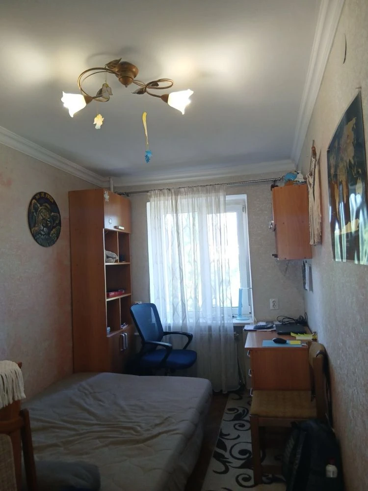 ПРОДАЖ 2 кім вул. Збаразька