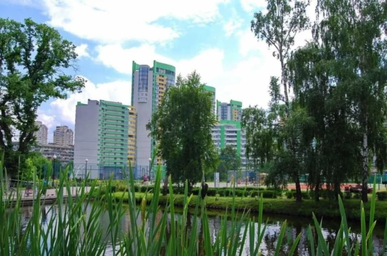 ЖК Паркове Місто, Вишгородська 45Г