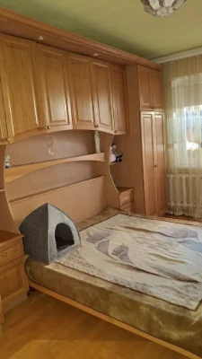 Продаж трикімнатної квартири