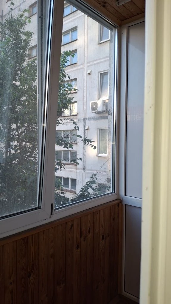 Продаж трикімнатної квартири