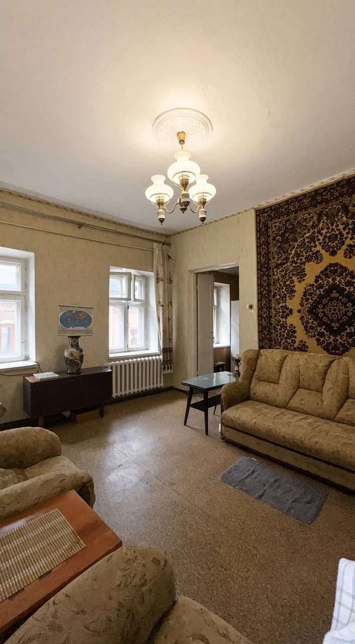 Продаж 2-кімнатної квартири в центрі Одеси, 40 м², 2/2, АГВ,