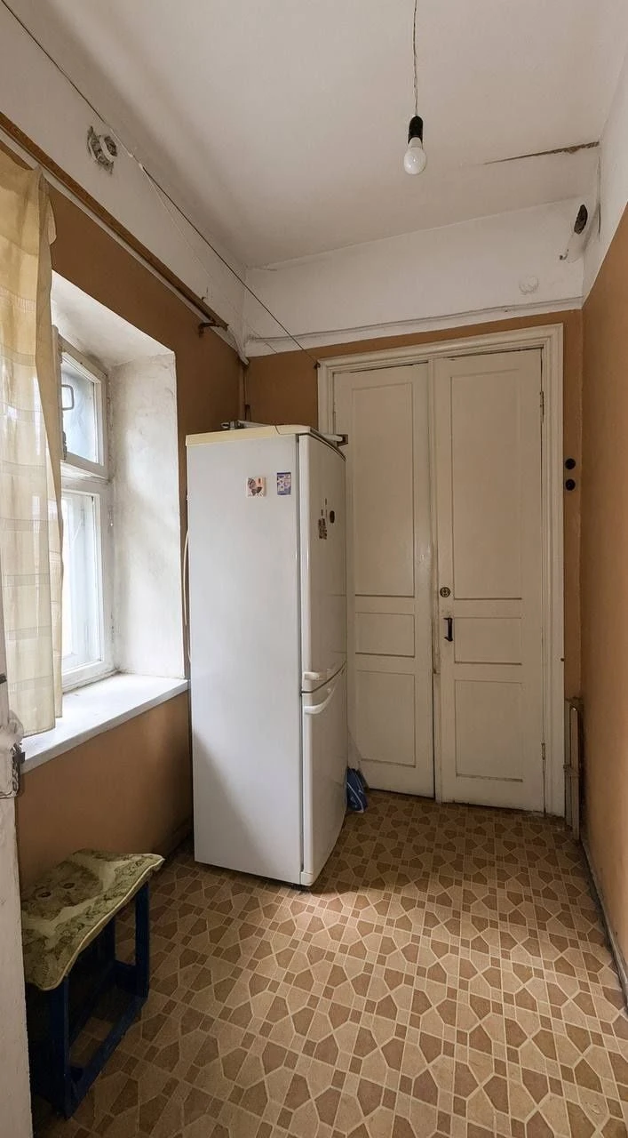 Продаж 2-кімнатної квартири в центрі Одеси, 40 м², 2/2, АГВ,