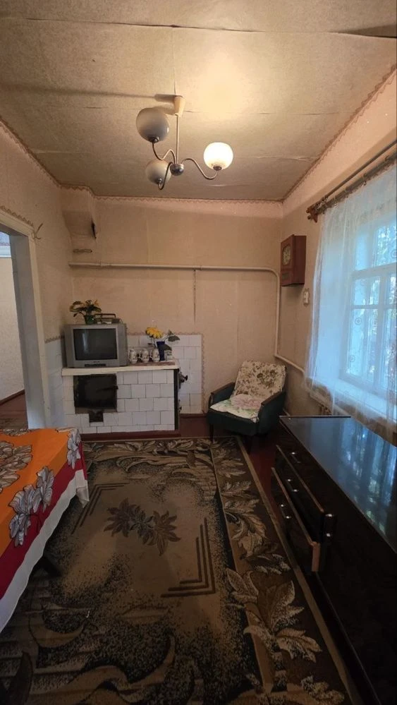 Продам будинок з ділянкою
