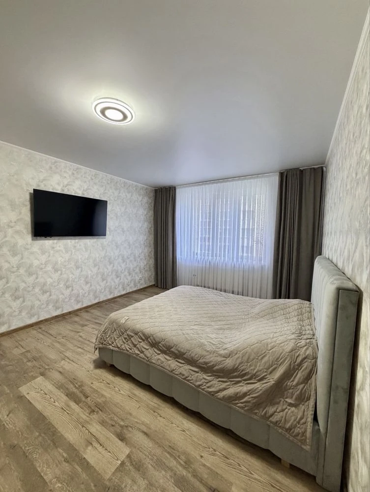 Супер пропозиція! 1к , не кутова, з новим ремонтом, меблями