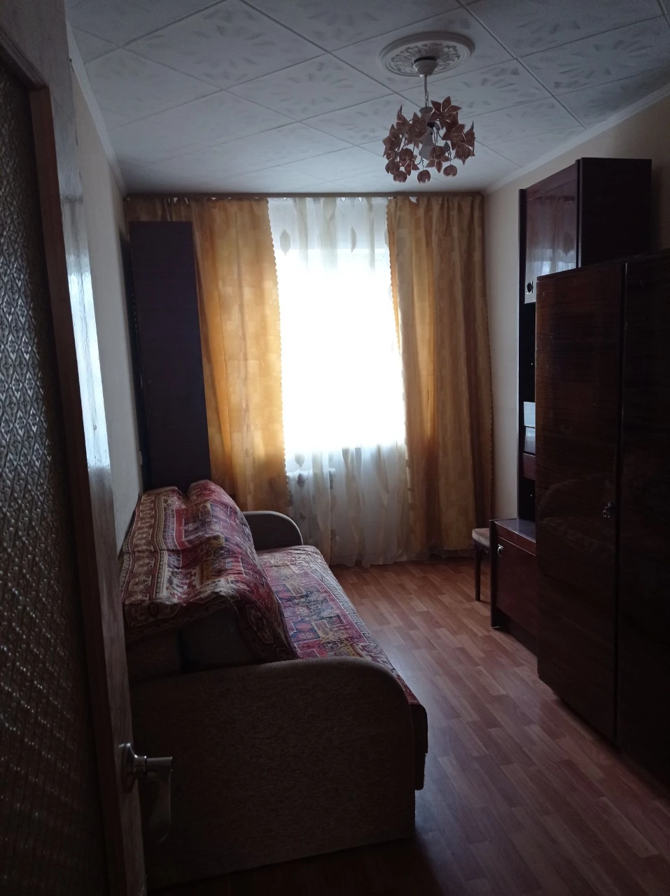 Продам 3 квартиру Будівельників( Колос)4/5 27000$торг