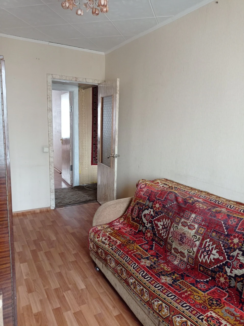 Продам 3 квартиру Будівельників( Колос)4/5 27000$торг