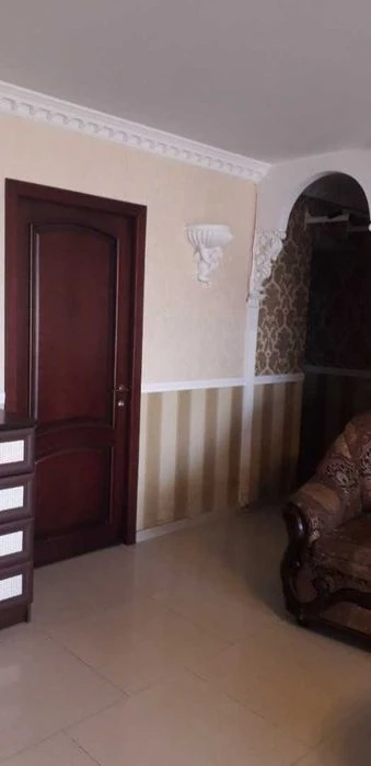 4-комнатная квартира 100 м² в Одесса, 96156