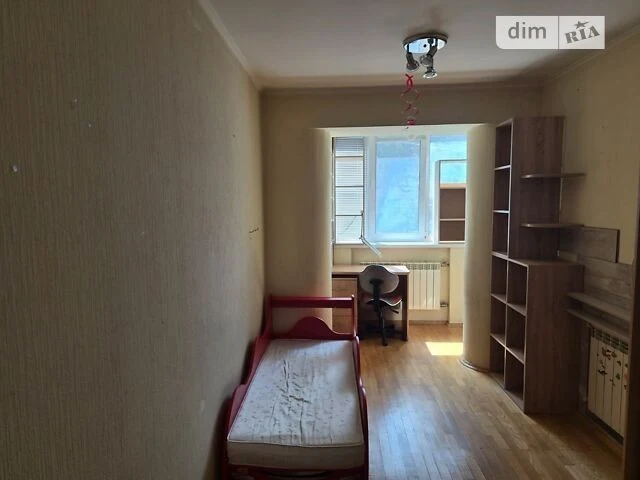 Sale of 3-room apartment 60 sq. m. on Pochainynska Street 57-59 • ID
