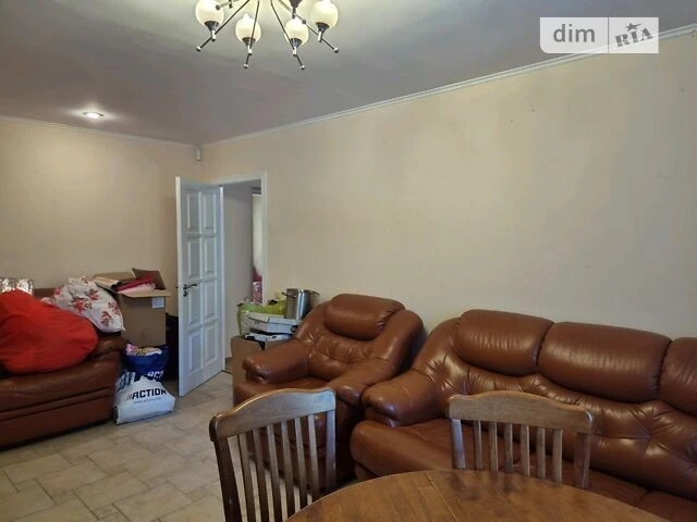 Sale of 3-room apartment 60 sq. m. on Pochainynska Street 57-59 • ID