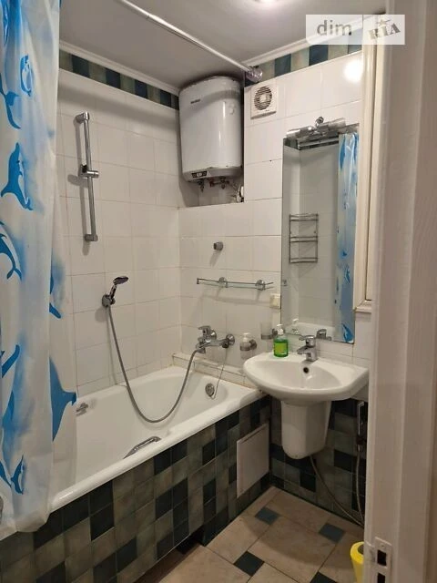 Sale of 3-room apartment 60 sq. m. on Pochainynska Street 57-59 • ID