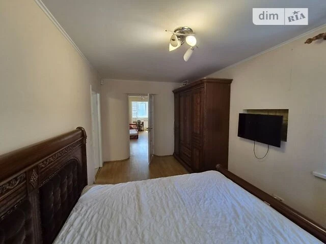 Sale of 3-room apartment 60 sq. m. on Pochainynska Street 57-59 • ID