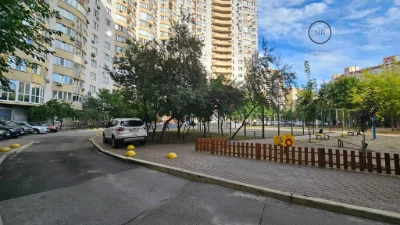 Урлівська, Ахматової, Осокорки, Позняки, Продаж 2к з Новим Р