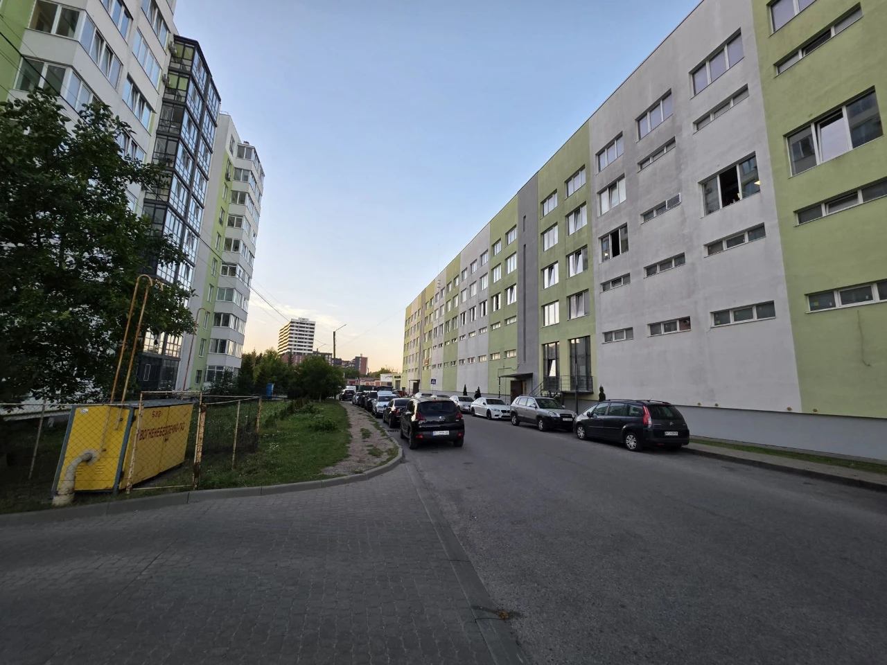 Продаж  гараж, нежитлового приміщення вул. Сихівська - Полуб