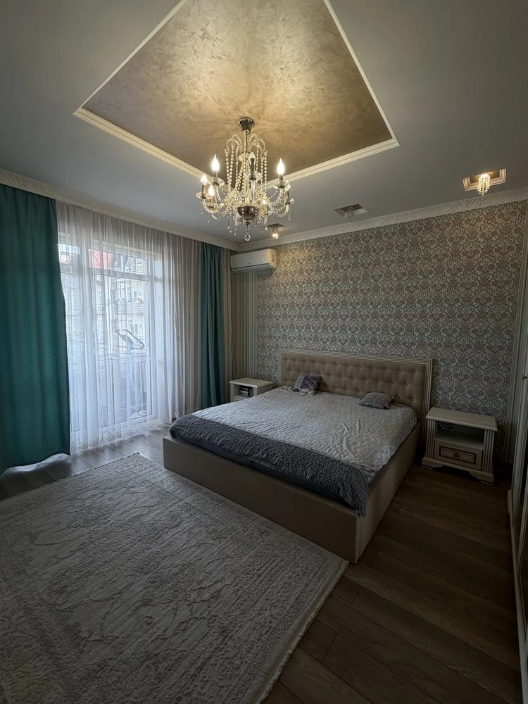 Продаж 3х кімнатної квартири вул. Вишнева