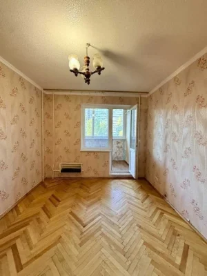 Продаж 3-кімнатної квартири 76 м², Академіка Заболотного вул