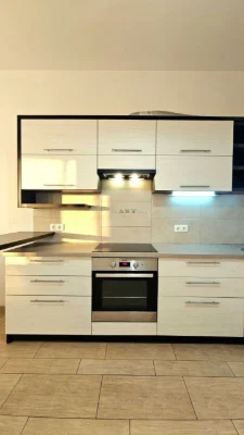 Продаж 2-кімнатної квартири 86 м², Парково-Сирецька вул., 4В