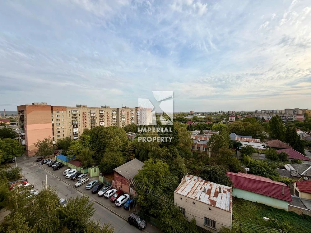 Продаж панорамної 3-кімнатної квартири на проспекті Свободи!