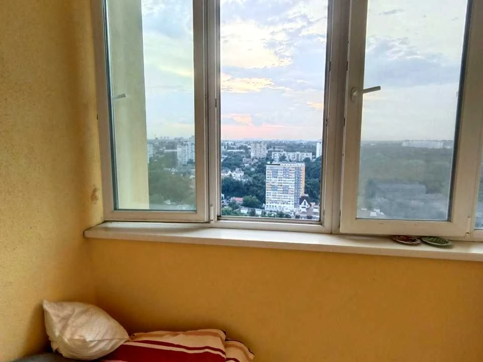 Квартира. Київ, Степана Руданського вул.