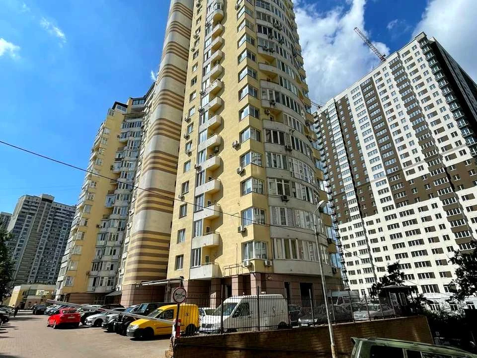 Квартира. Київ, Степана Руданського вул.