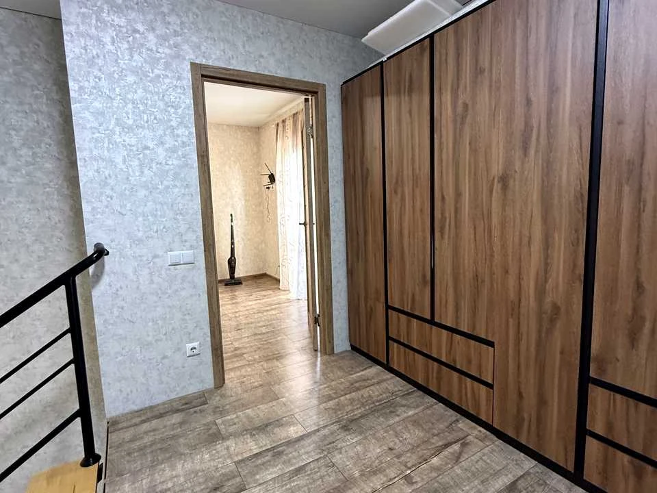 House. Vinnytsia, Silver Lane