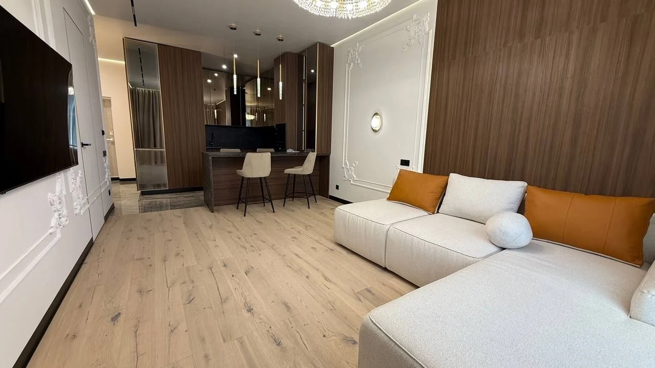1-к  (56 м²)  ЖК Edelweiss House, Печерськ!