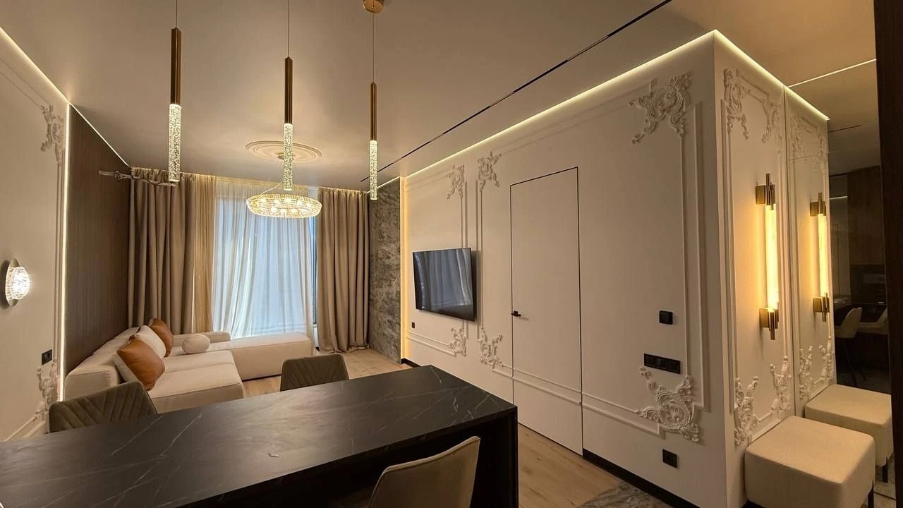 1-к  (56 м²)  ЖК Edelweiss House, Печерськ!
