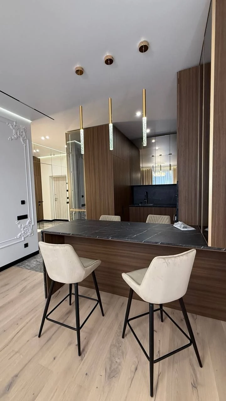 1-к  (56 м²)  ЖК Edelweiss House, Печерськ!