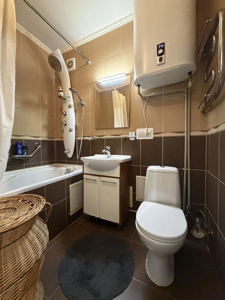 Продаж 2-во кімнатної квартири на вул.Текстильників ,13, рай