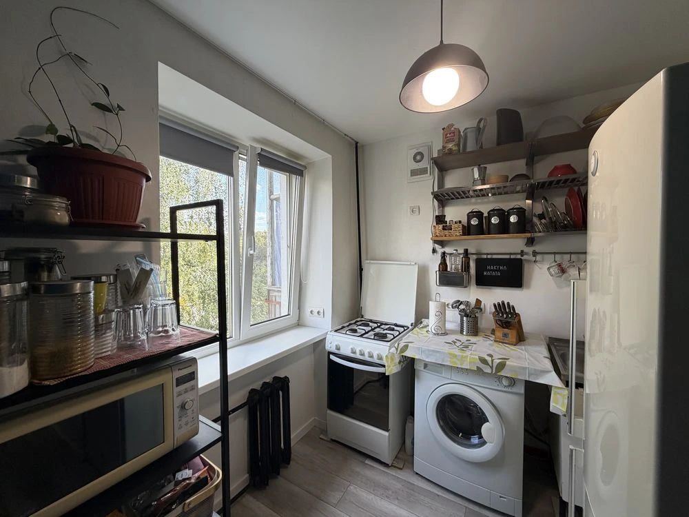 Продаж 2-во кімнатної квартири на вул.Текстильників ,13, рай