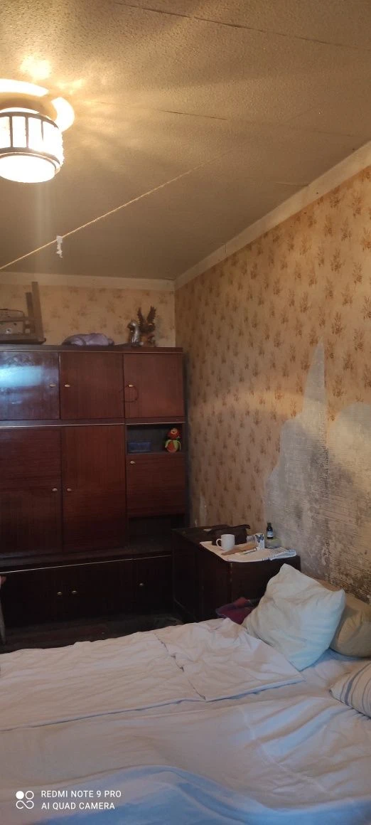 продам 3 комнатную квартиру  Одесская с/м Класс